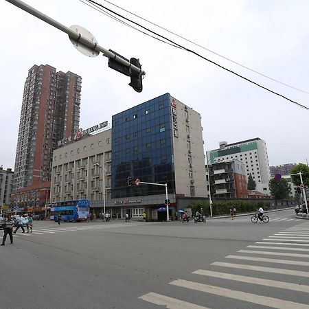 Jinjiang Inn - Wuhan Ziyang Road Exterior photo